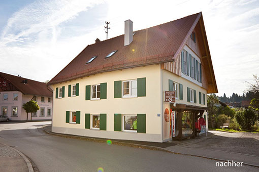 Die neugestaltetet Außenfassade nach der Komplettsanierung