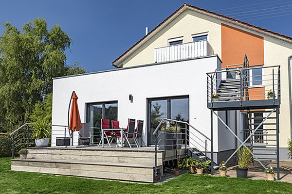 Neuer Lieblingsplatz im modernen Anbau mit zwei schönen Sonnenterrassen