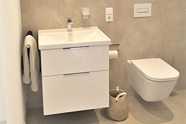 In vollen Zügen genießen - Duschbad mit bodengleicher Walk-In Dusche